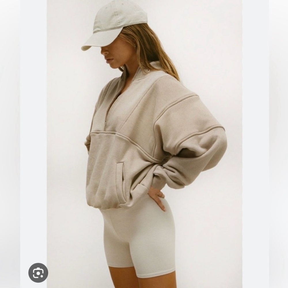 JOAH BROWN.  VINTAGE-INSPIRED ZIP PULLOVER